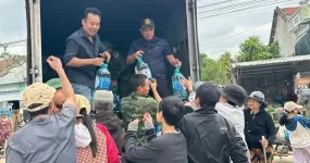 Hỗ trợ lũ lụt 4