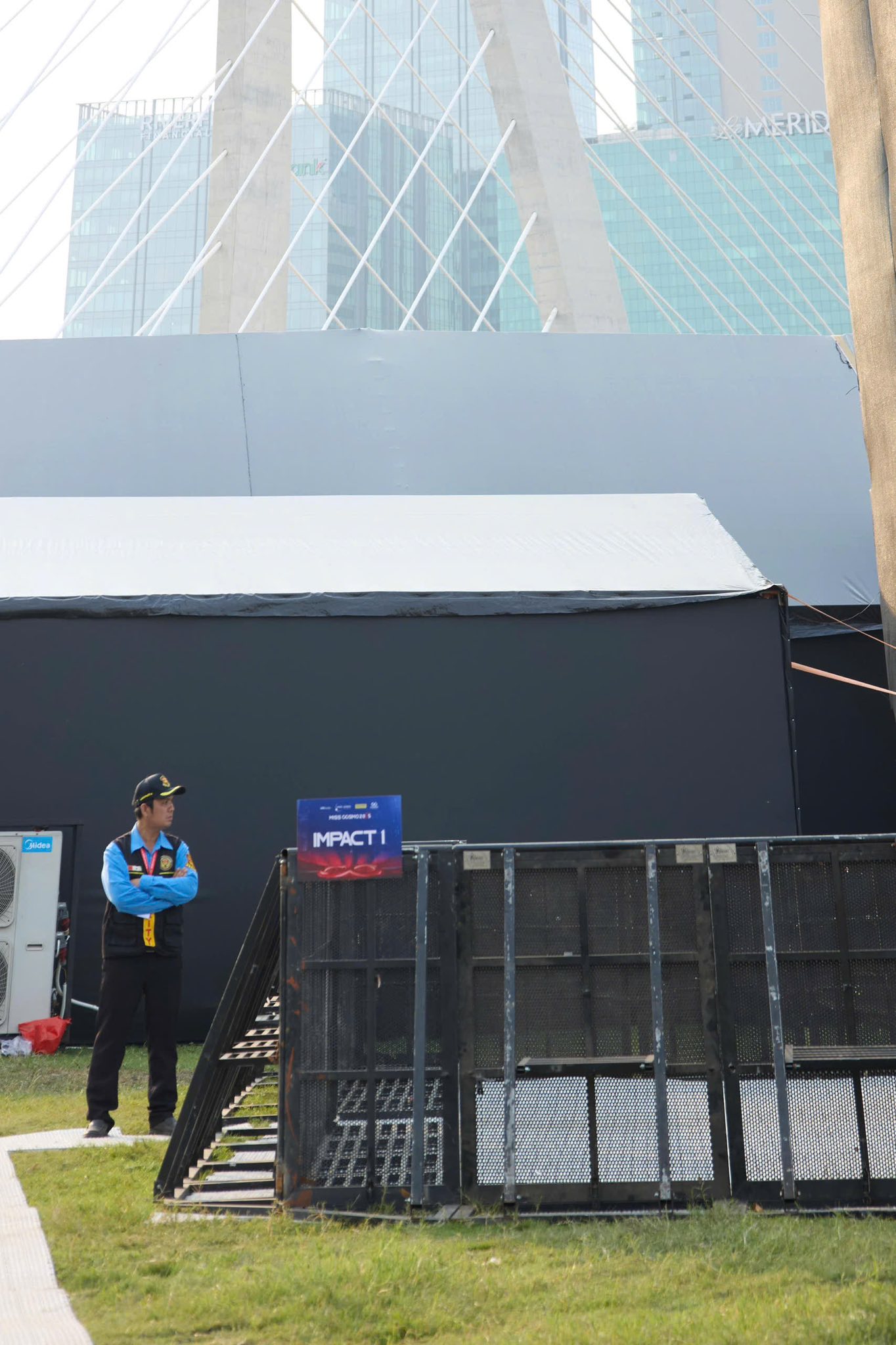 Dịch Vụ Bảo Vệ Ngân Hàng Chuẩn Nghiệp Vụ